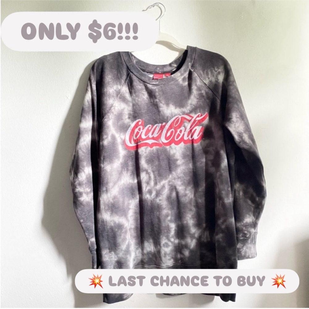 Sweatshirt //